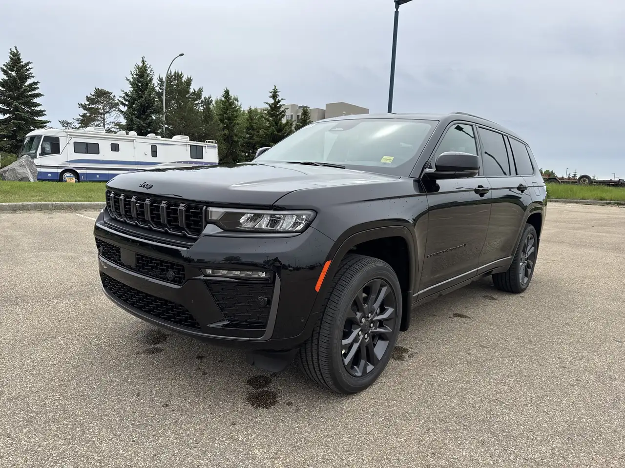 Jeep Grand Cherokee photo Jeep Grand Cherokee