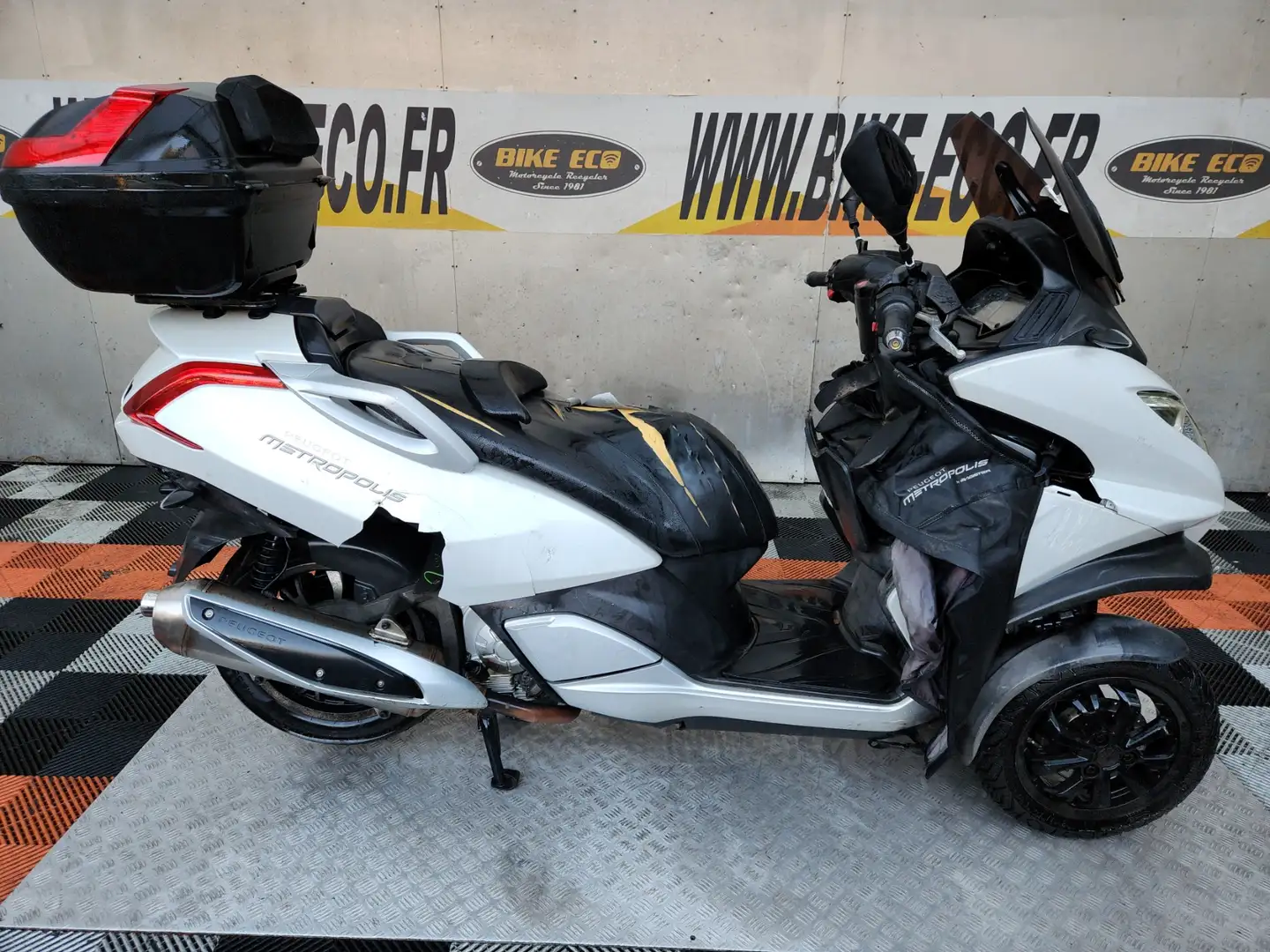 Peugeot Metropolis Wit - 1