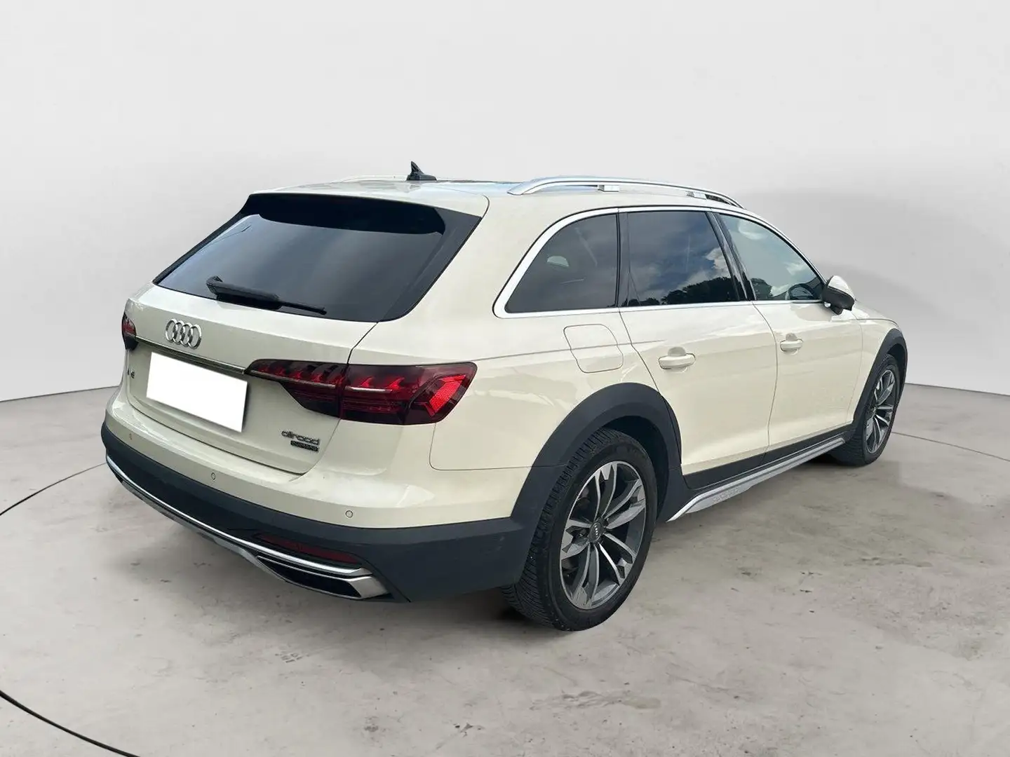 Audi A4 allroad 40 TDI 204 CV S tronic Identity Contrast Bianco - 2