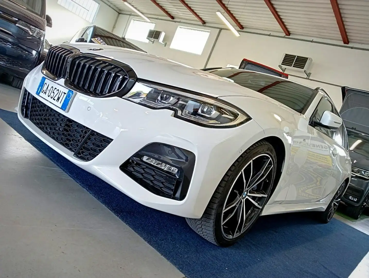 BMW 320 D 190cv MHEV MSPORT XDRIVE 19" IVA DEDUCIBILE Wit - 1