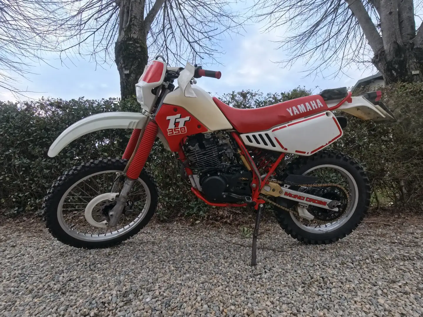 Yamaha TT 350 Rosso - 1