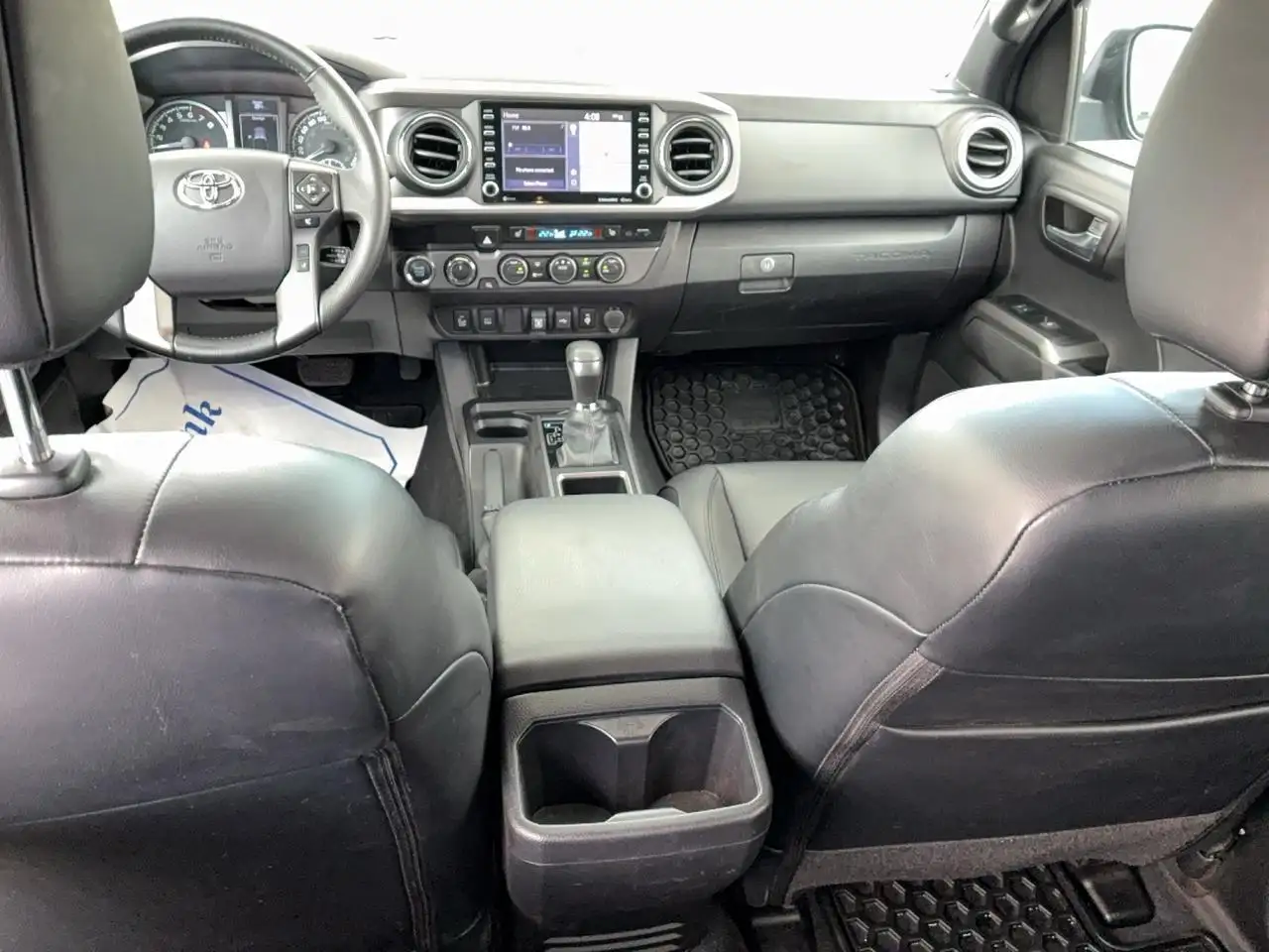 Toyota Tacoma снимка Toyota Tacoma