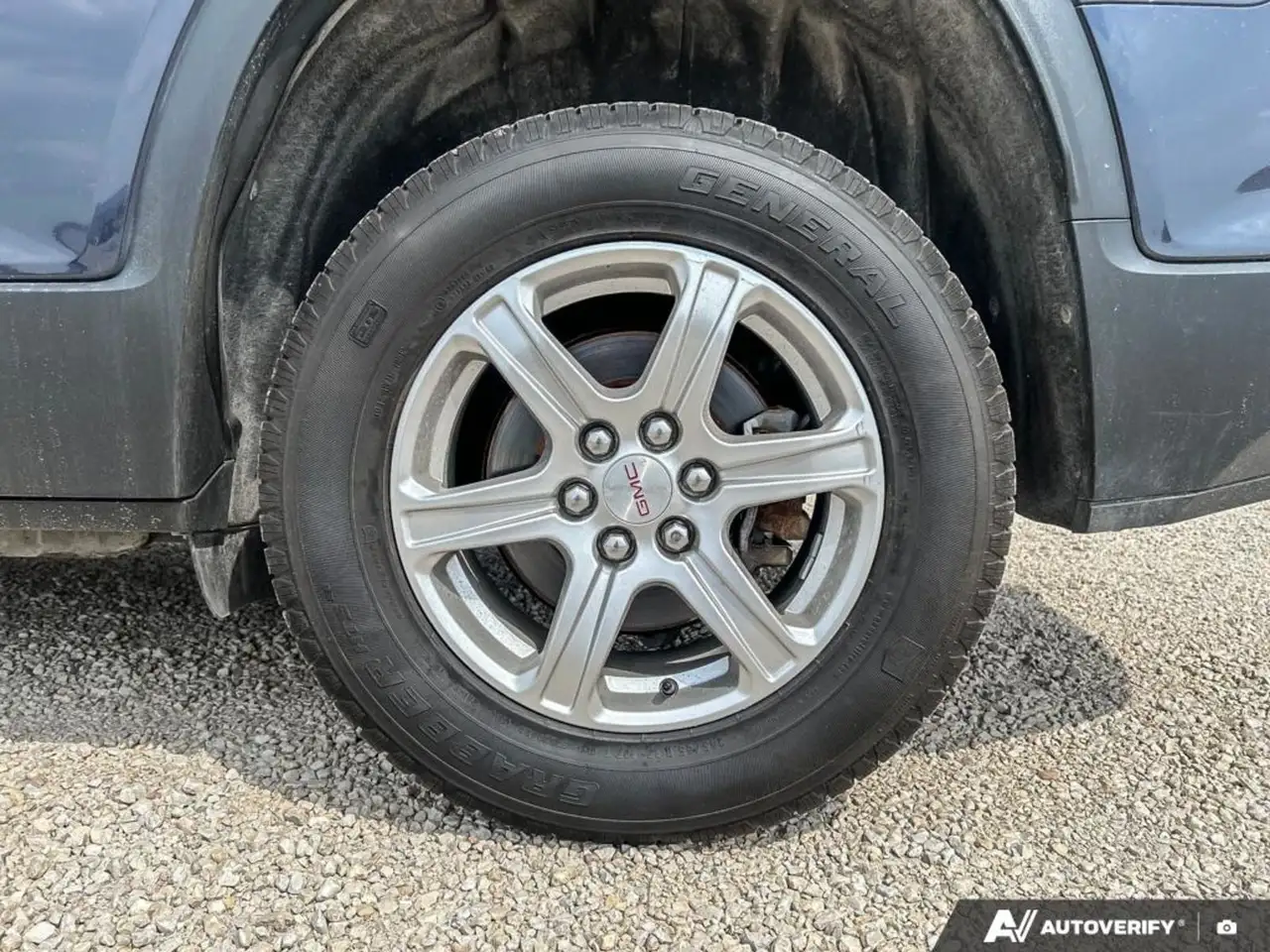 GMC Acadia снимка GMC Acadia