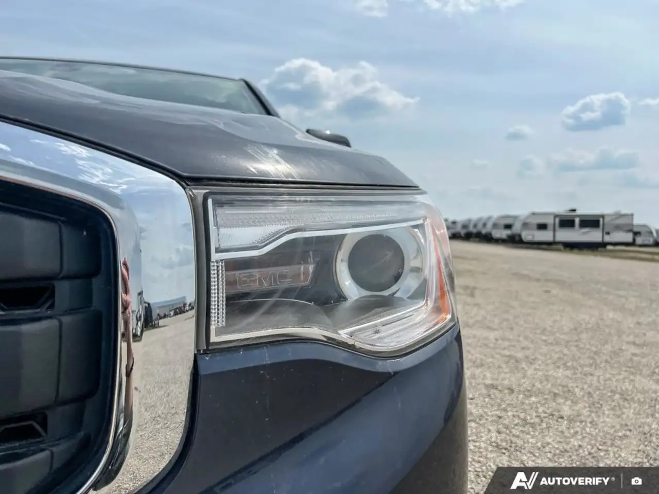 GMC Acadia снимка GMC Acadia