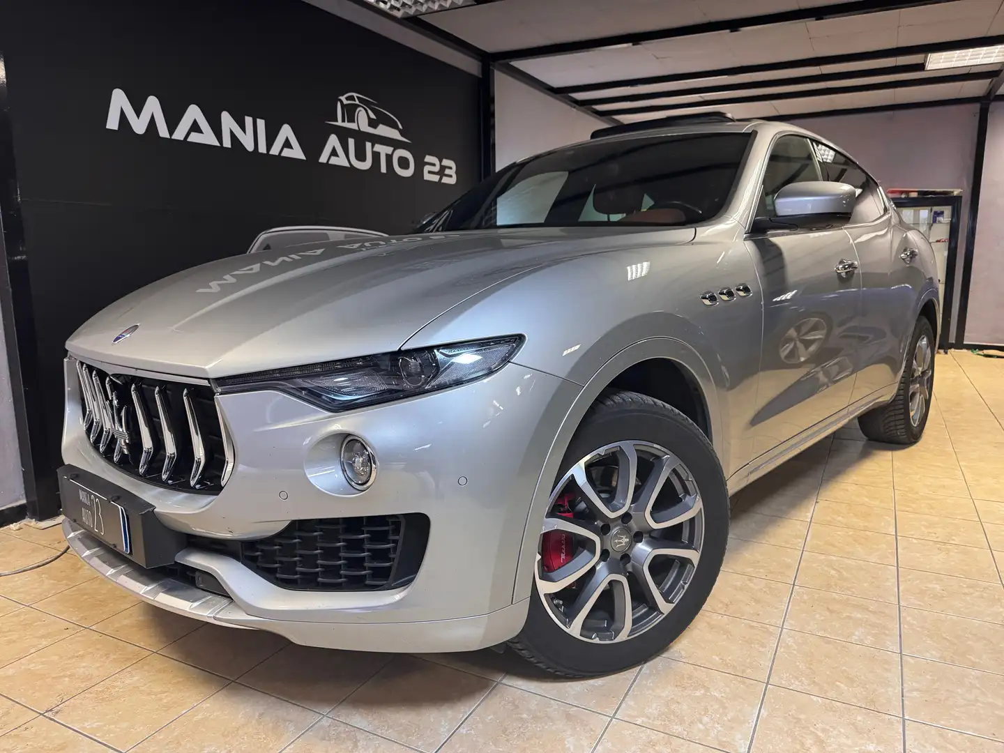 Maserati Levante LEVANTE*Q4*100 ESEMPLARI*TETTO*275 CV*DIESEL* Silver - 1