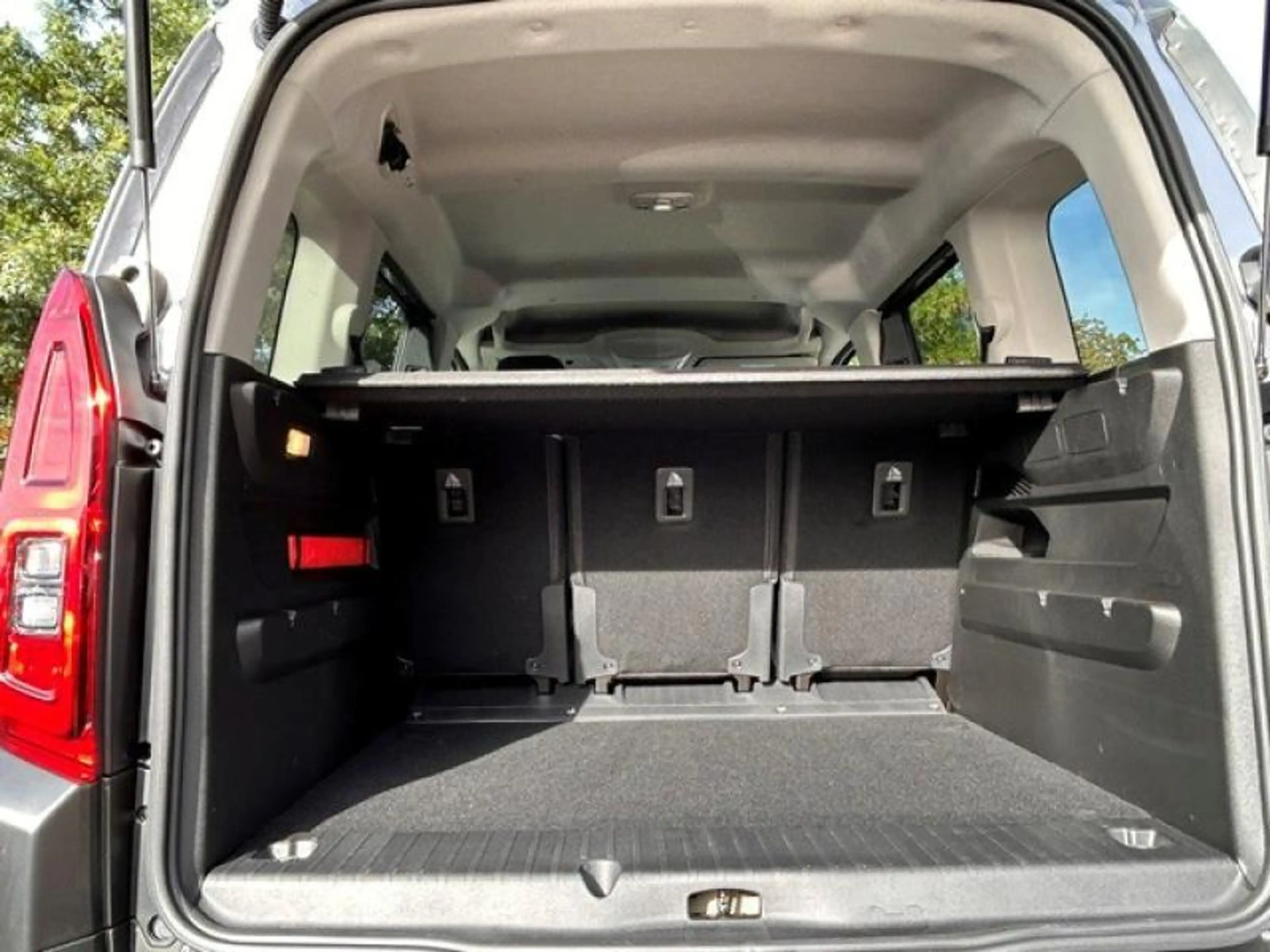 Citroen Berlingo Feel — photo 8