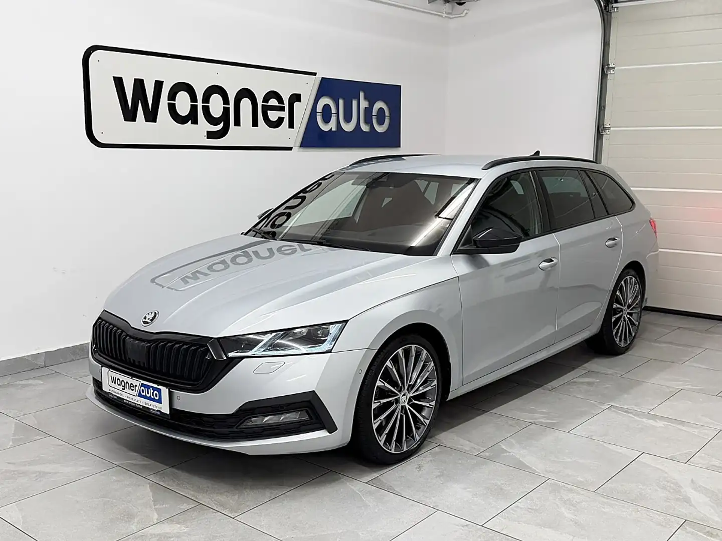 Skoda Octavia Combi 2,0 TDI 4x4 Style DSG .Sportpaket "DYNAMI... Silber - 2