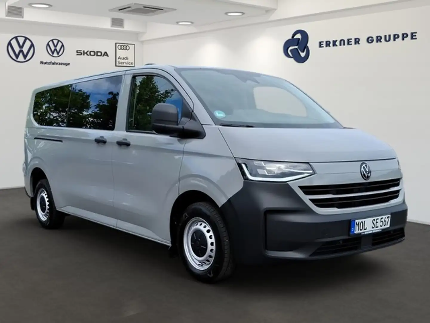 Volkswagen T7 Transporter Kombi 2.0TDI LR +AZV+9-SITZE+NAVI+ Gris - 2