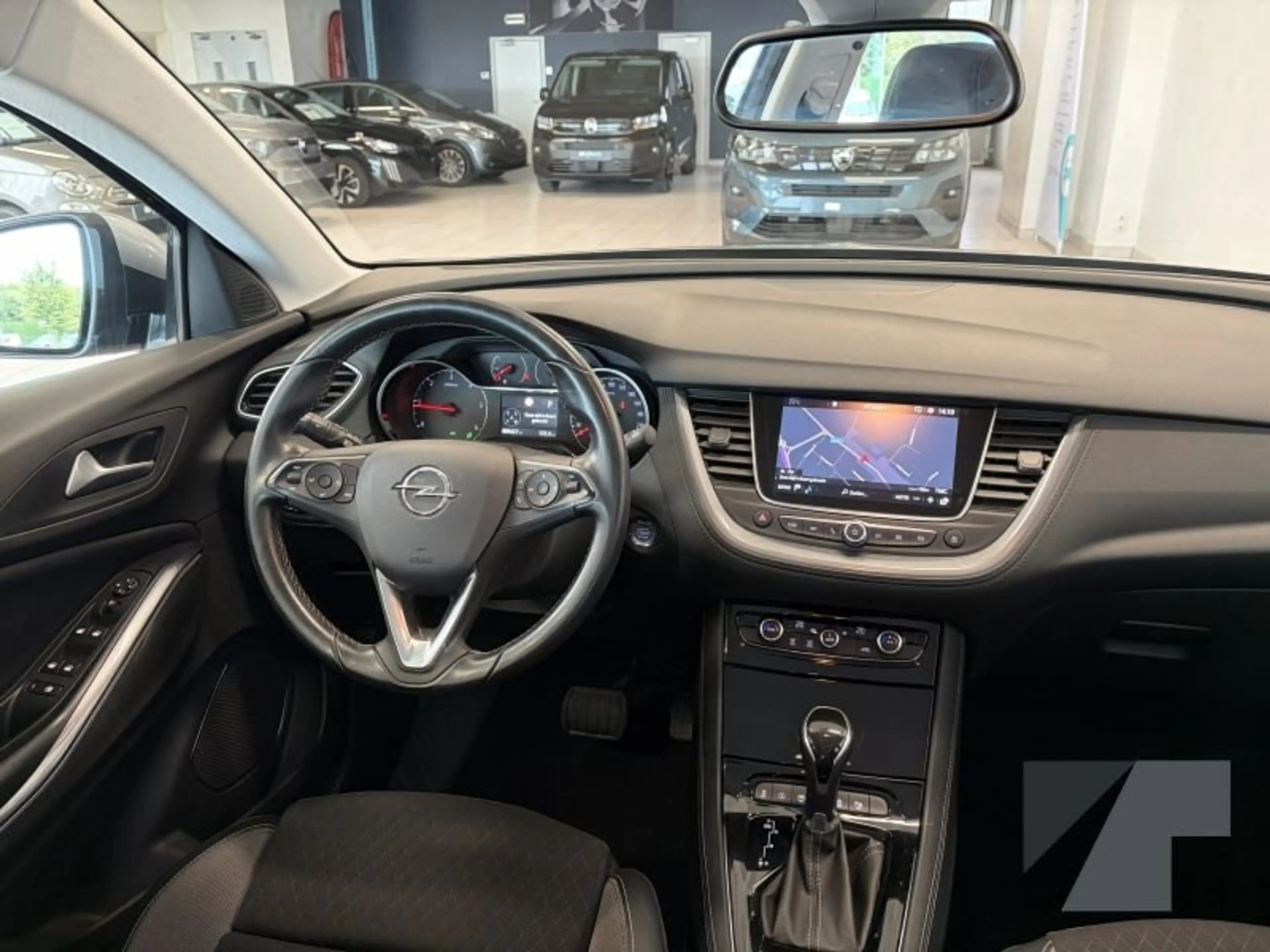 Opel Grandland X Innovation — photo 10