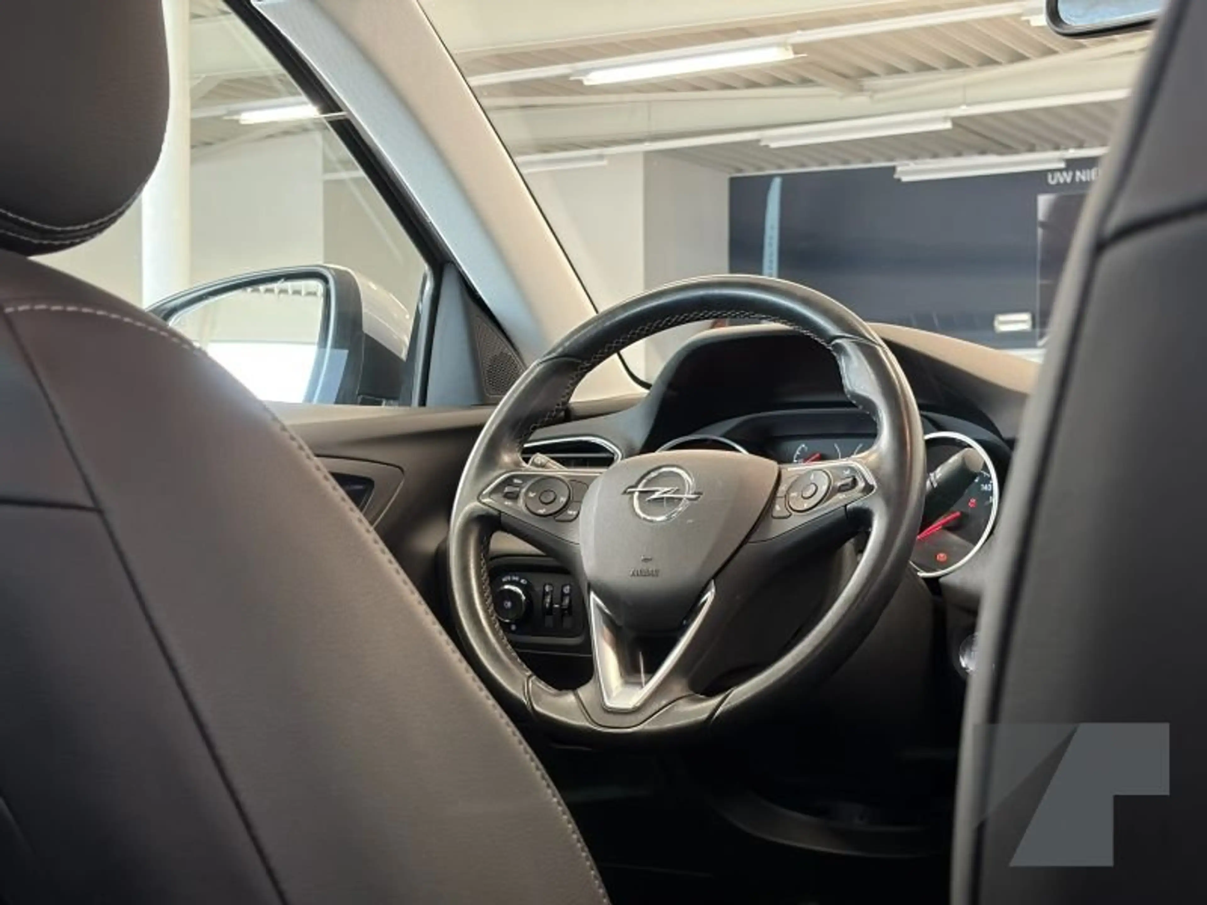 Opel Grandland X Innovation — photo 15