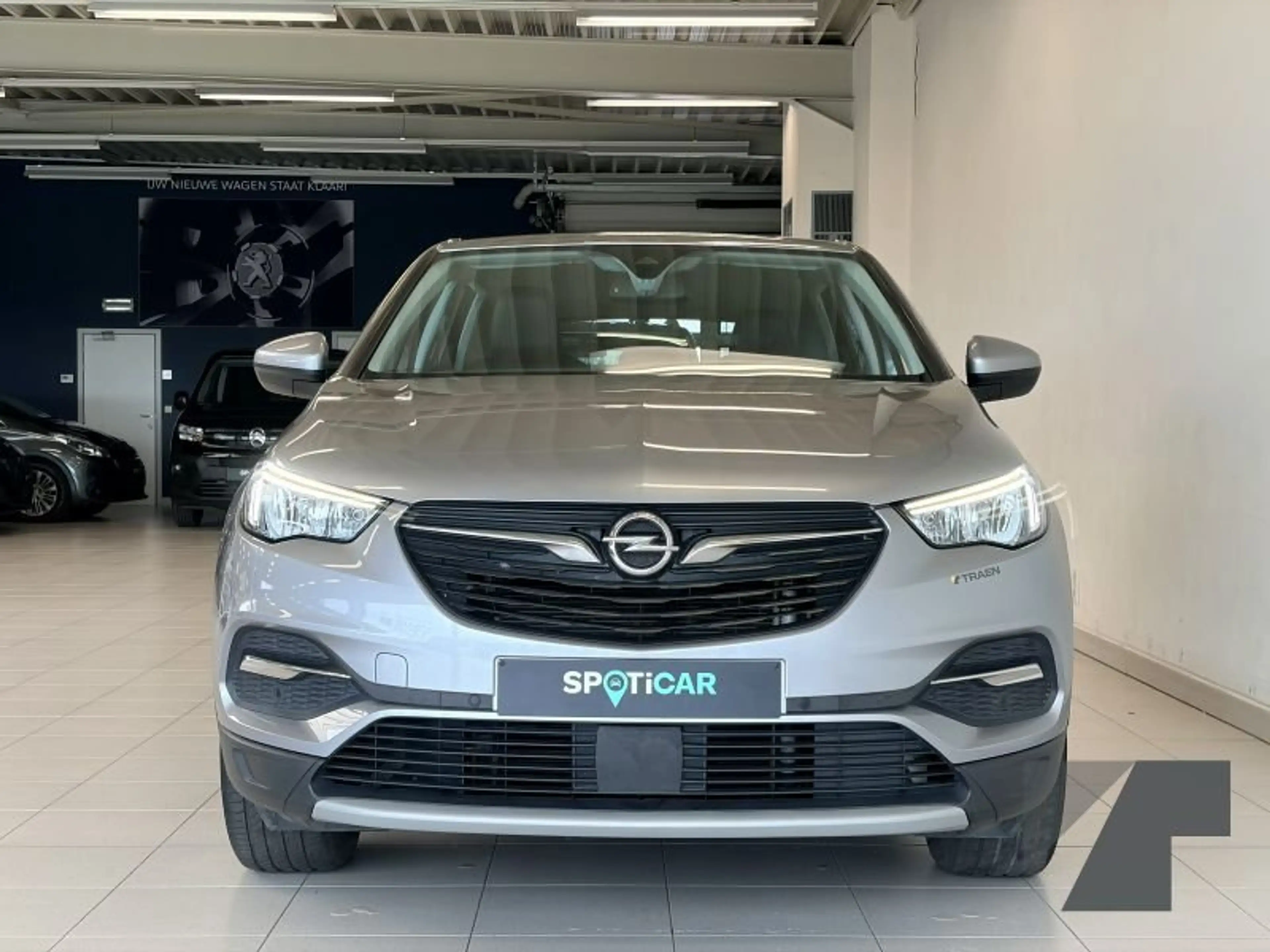 Opel Grandland X Innovation — photo 8