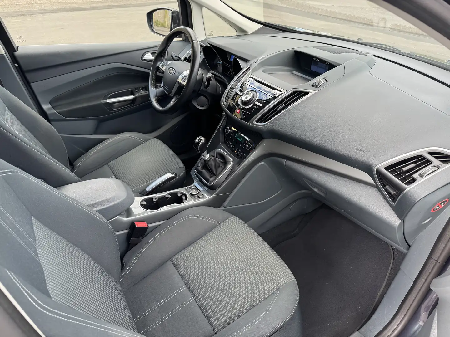 Ford C-Max Titanium 1.0 92 kW /Klimaautomatik / PDC Grijs - 2