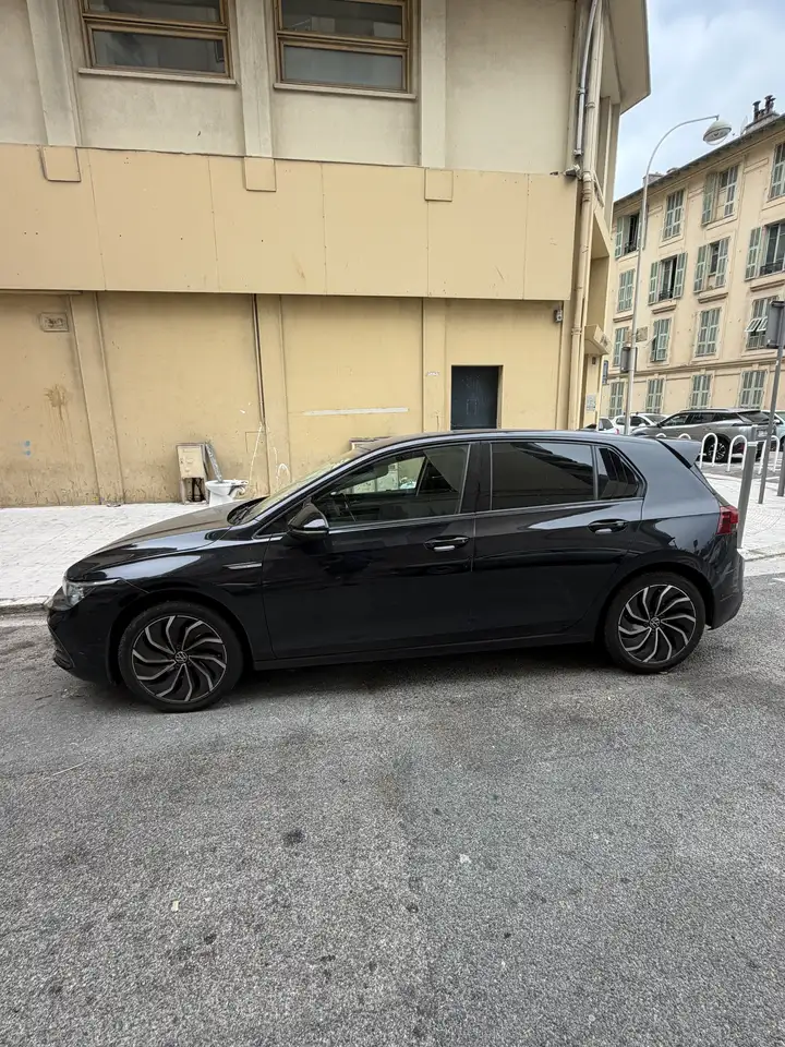 Volkswagen Golf Standard Model — photo 3