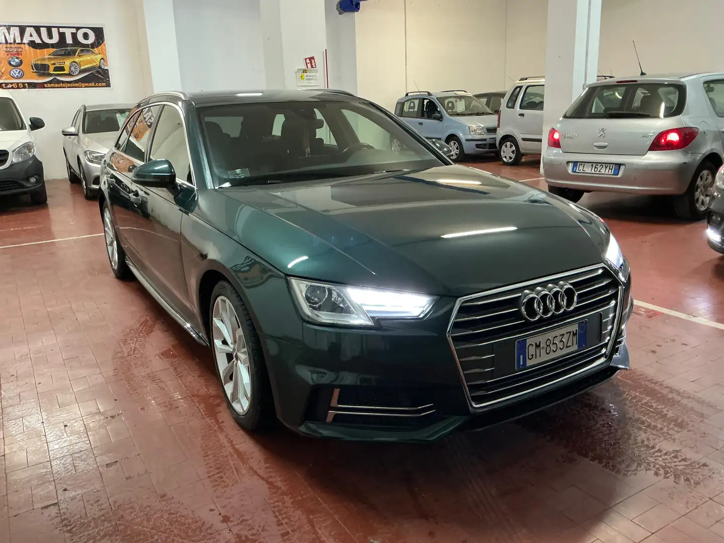 Audi A4 V 2016 Avant 1.4 tfsi Business Sport 150cv Verde - 2