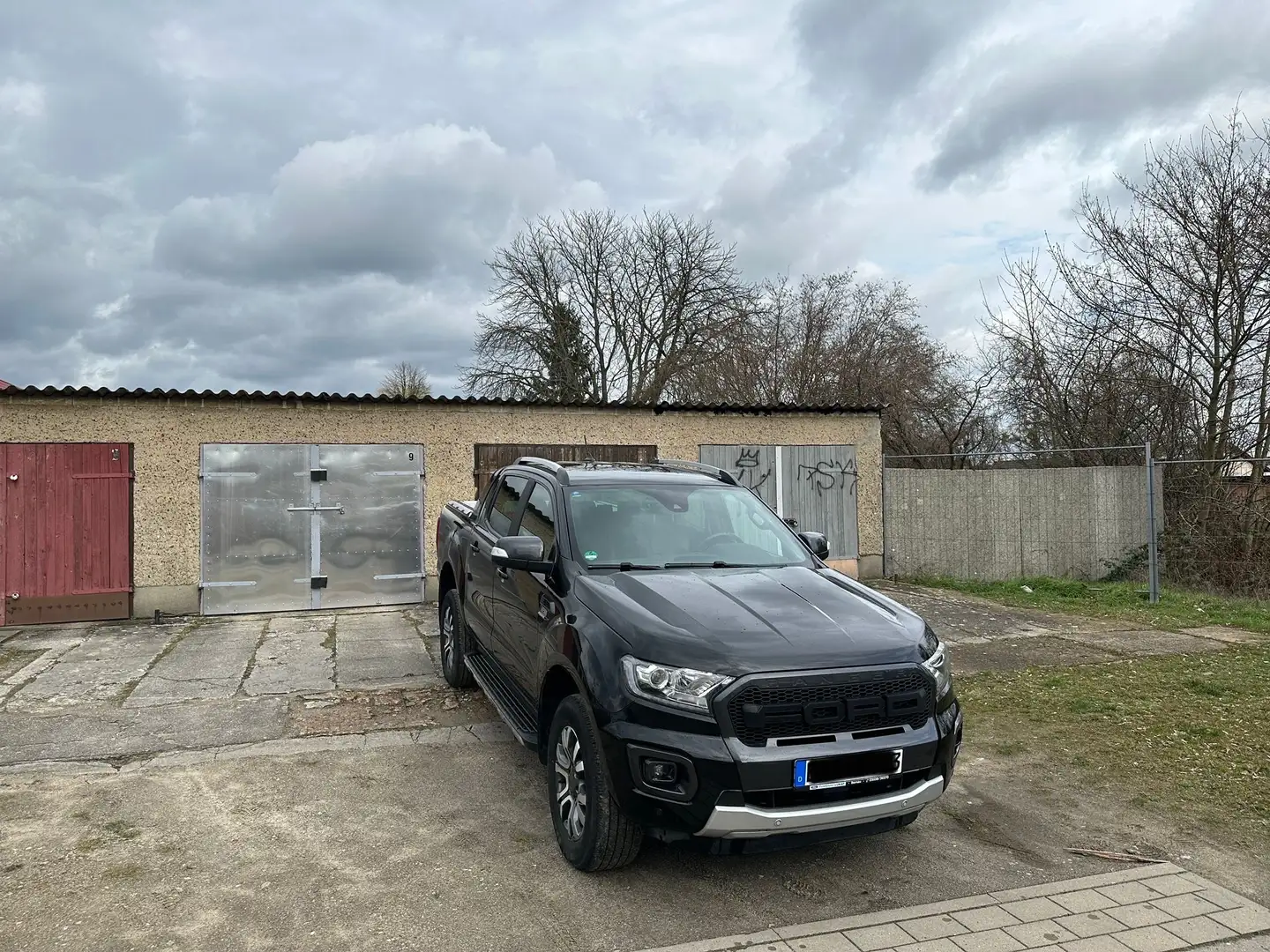 Ford Ranger Wildtrak 3.2 Facelift Schwarz - 2