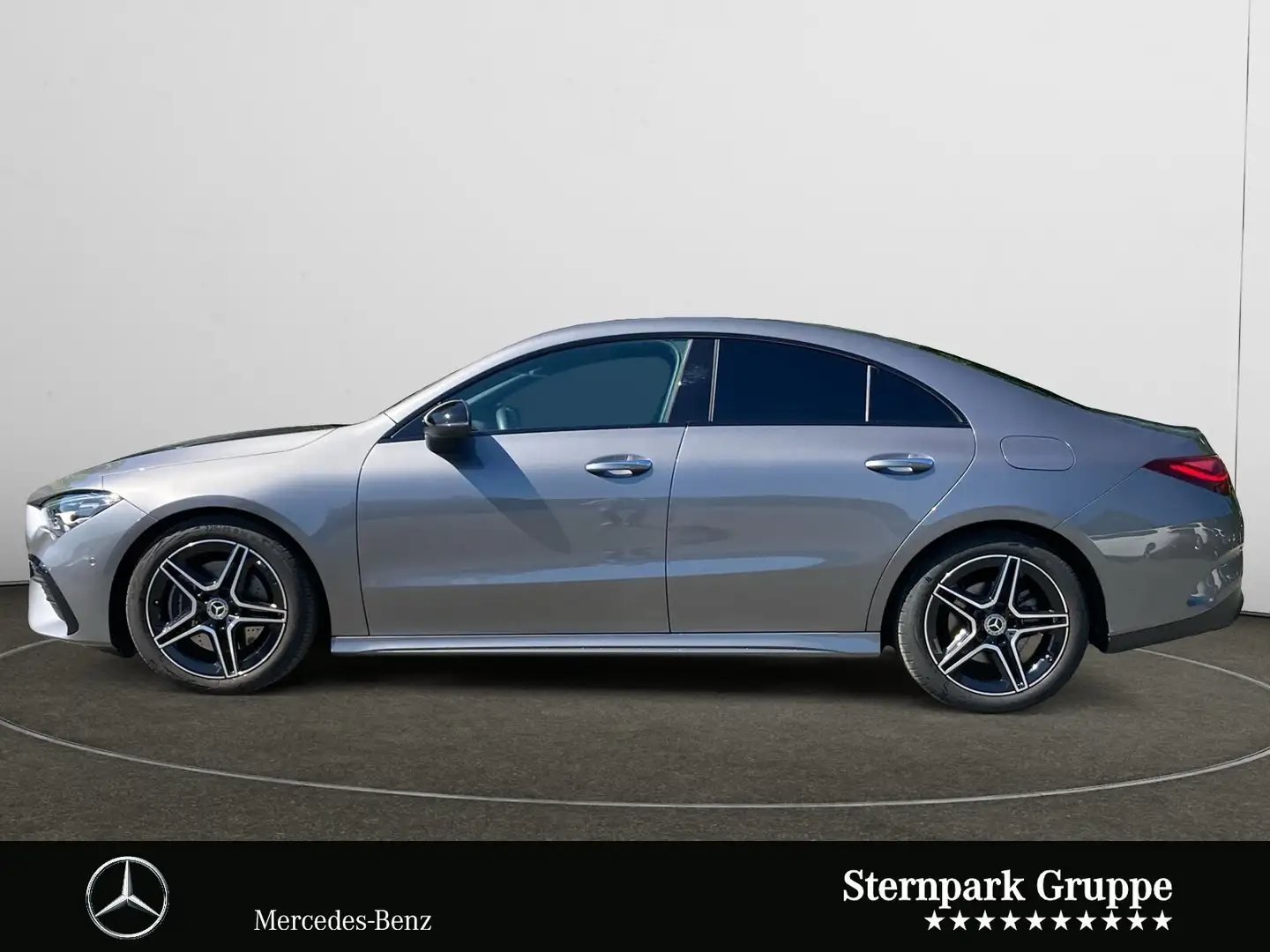 Mercedes-Benz CLA 200 CLA 200 Coupé AMG AMG*NIGHT*MULITB*KAME*KEYLESS* Gris - 2