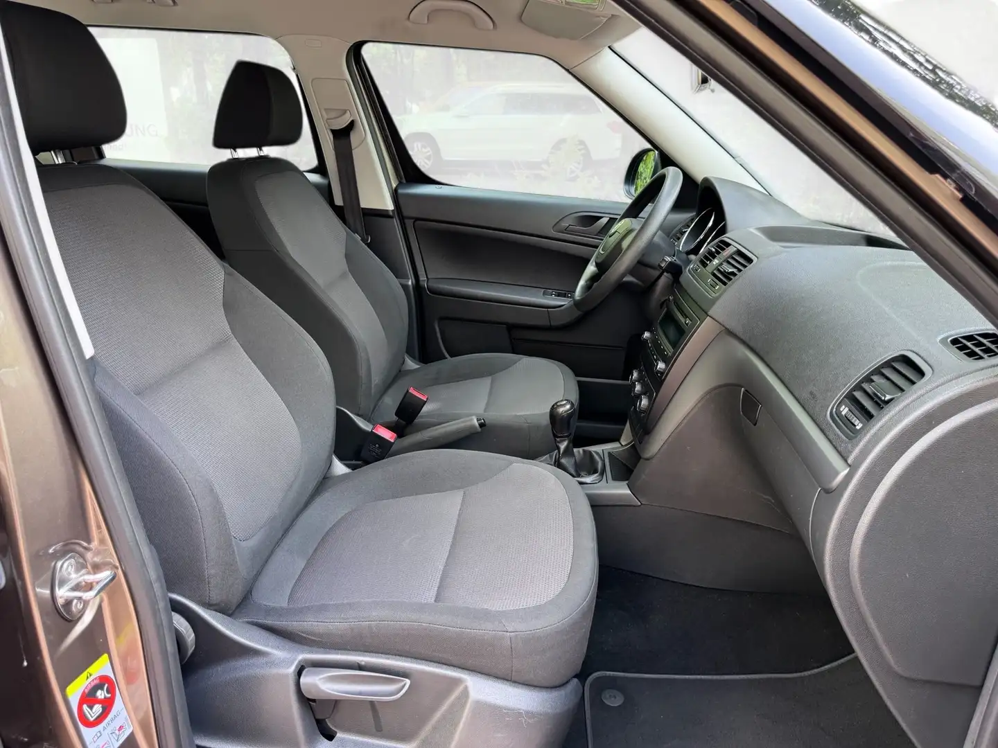 Skoda Yeti Active *Tüv Neu*1.Hand* Brun - 2
