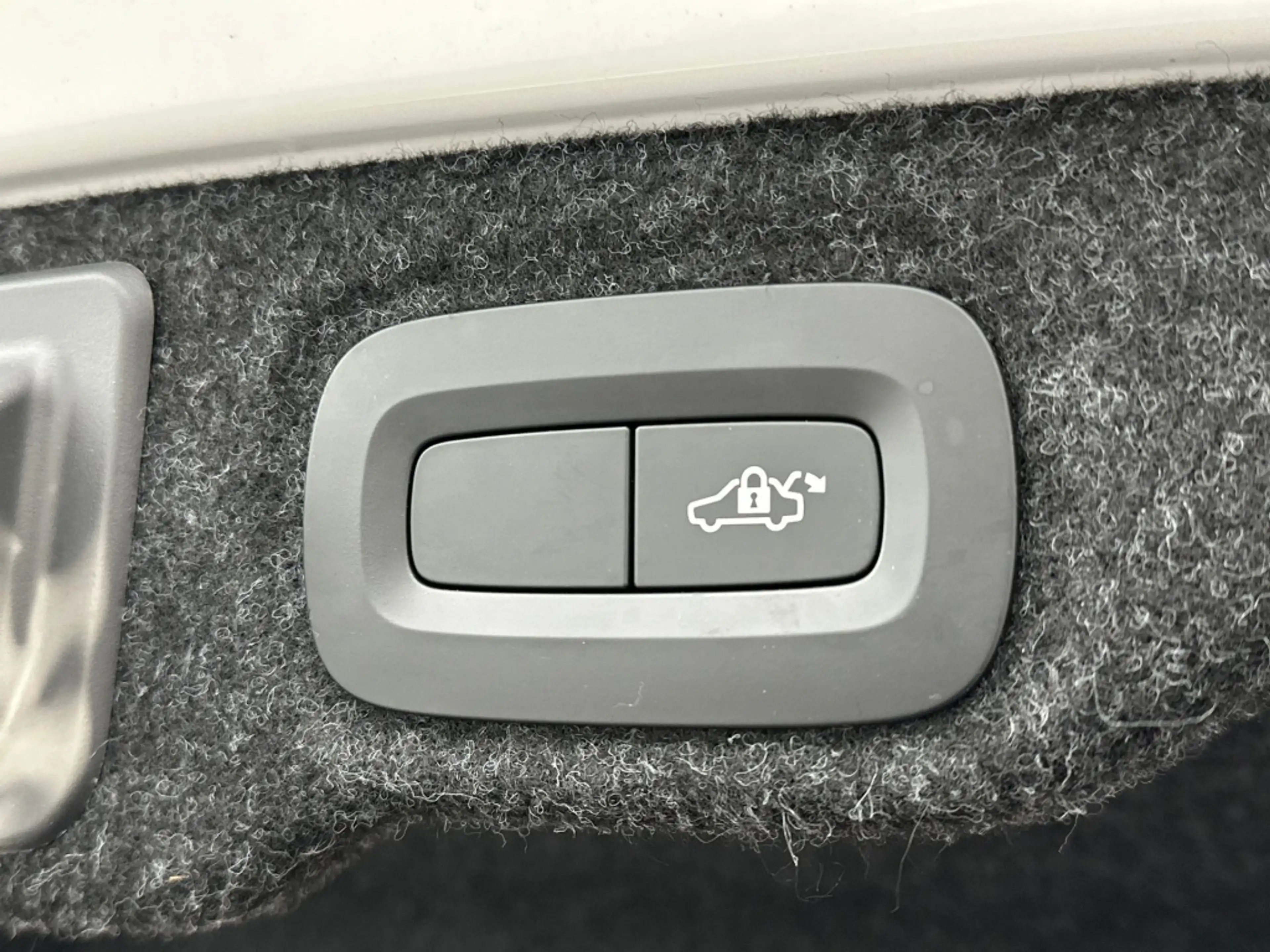 Volvo S60 T8 405PK Polestar Engineered| Pano| HUD| Bowers&Wi — photo 44