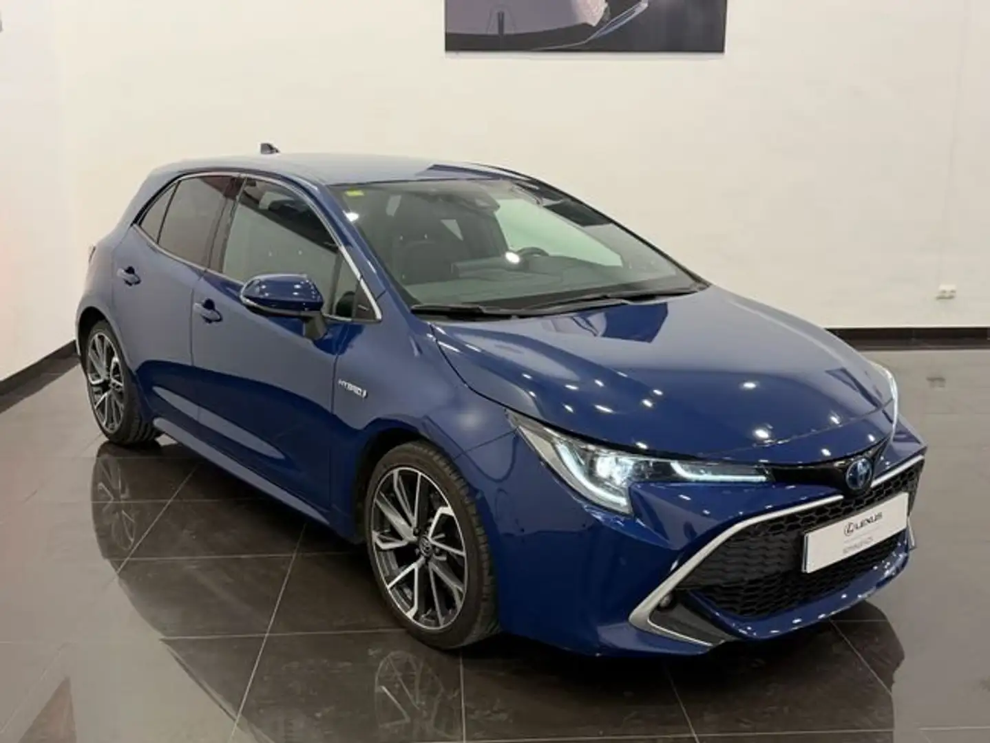 Toyota Corolla 5 Puertas Advance 180H e-CVT Azul - 2