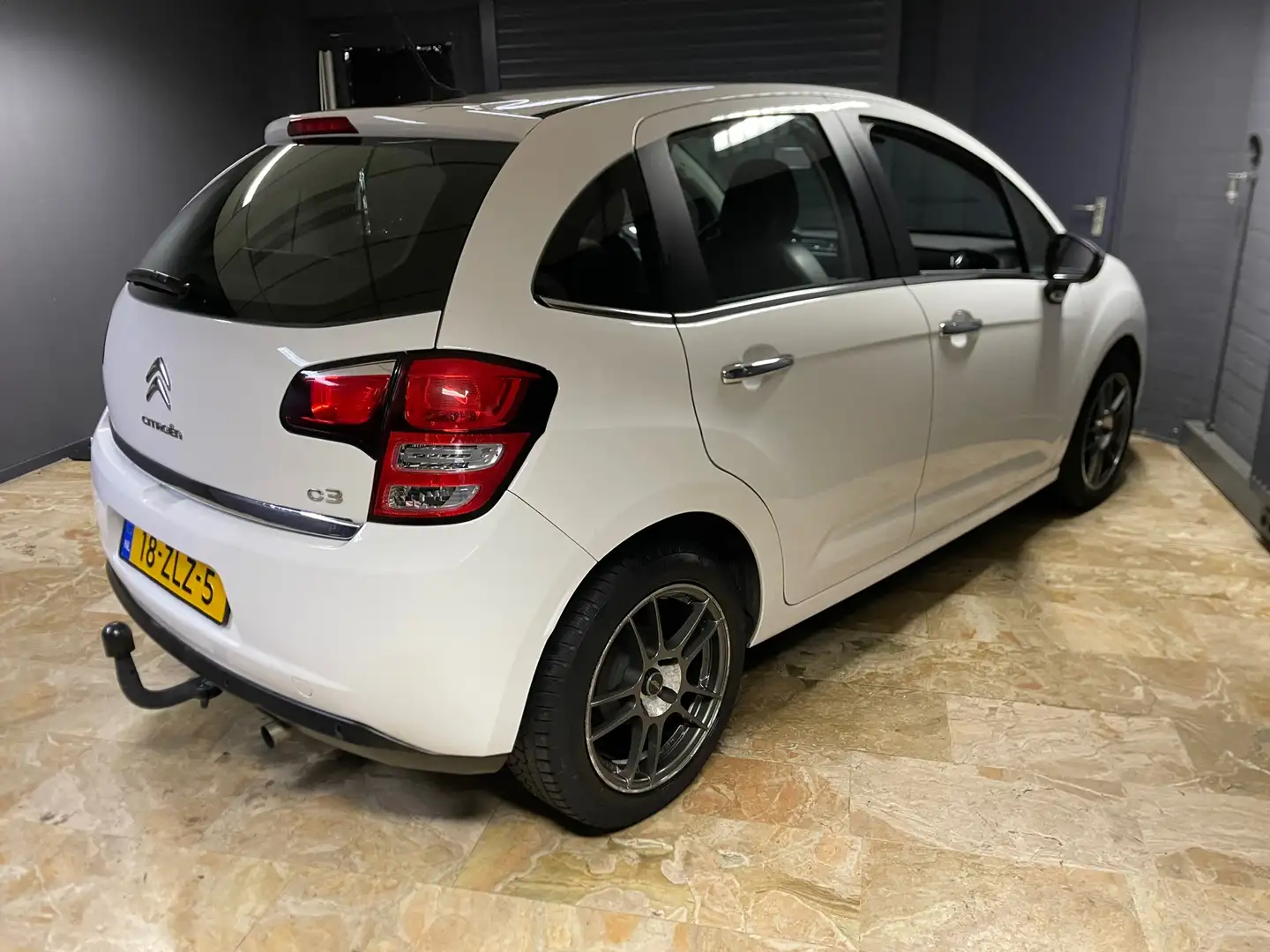 Citroen C3 1.2 VTi Collection Pano Dak Clima Pdc Lm Velgen Tr Wit - 2