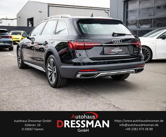 Audi A4 view 6