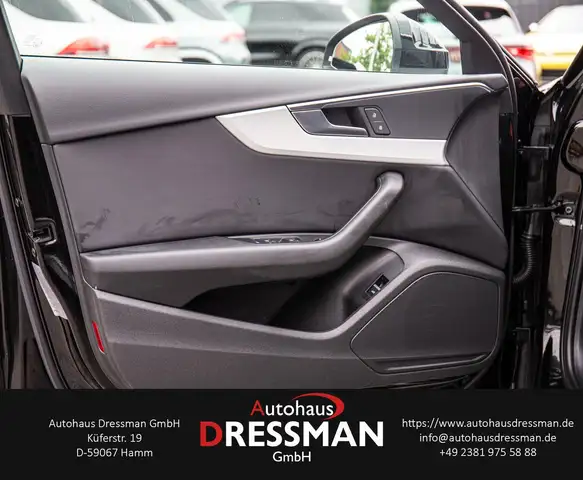 Audi A4 view 8
