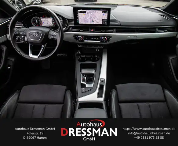 Audi A4 view 12