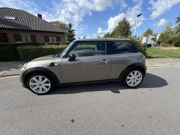 1.6i/PANO/AIRCO/HALF LEDER/ALU 17”