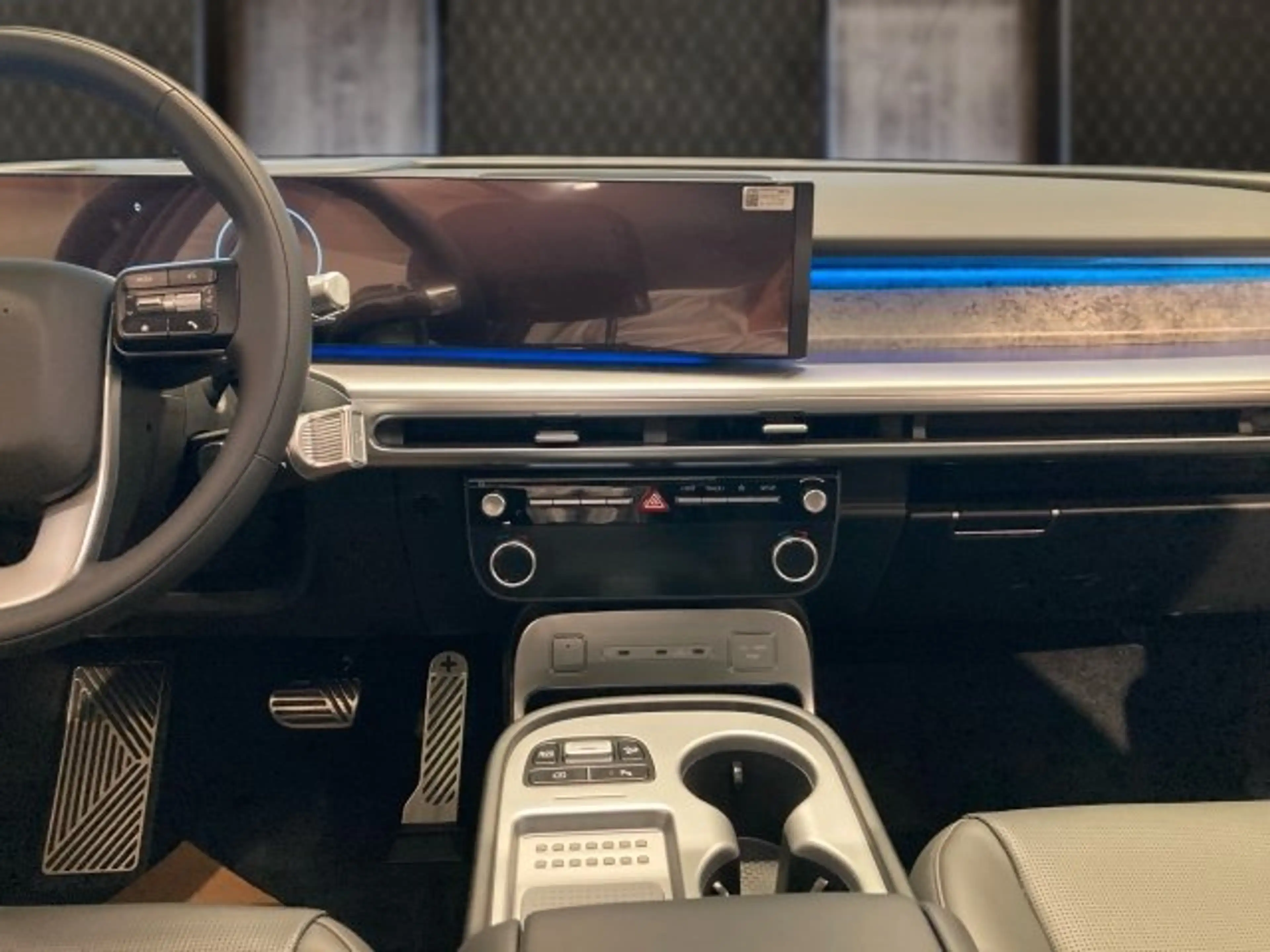 Hyundai IONIQ 9 Calligraphy 110 kWh 4WD 96c71-O1/2/3 — photo 8