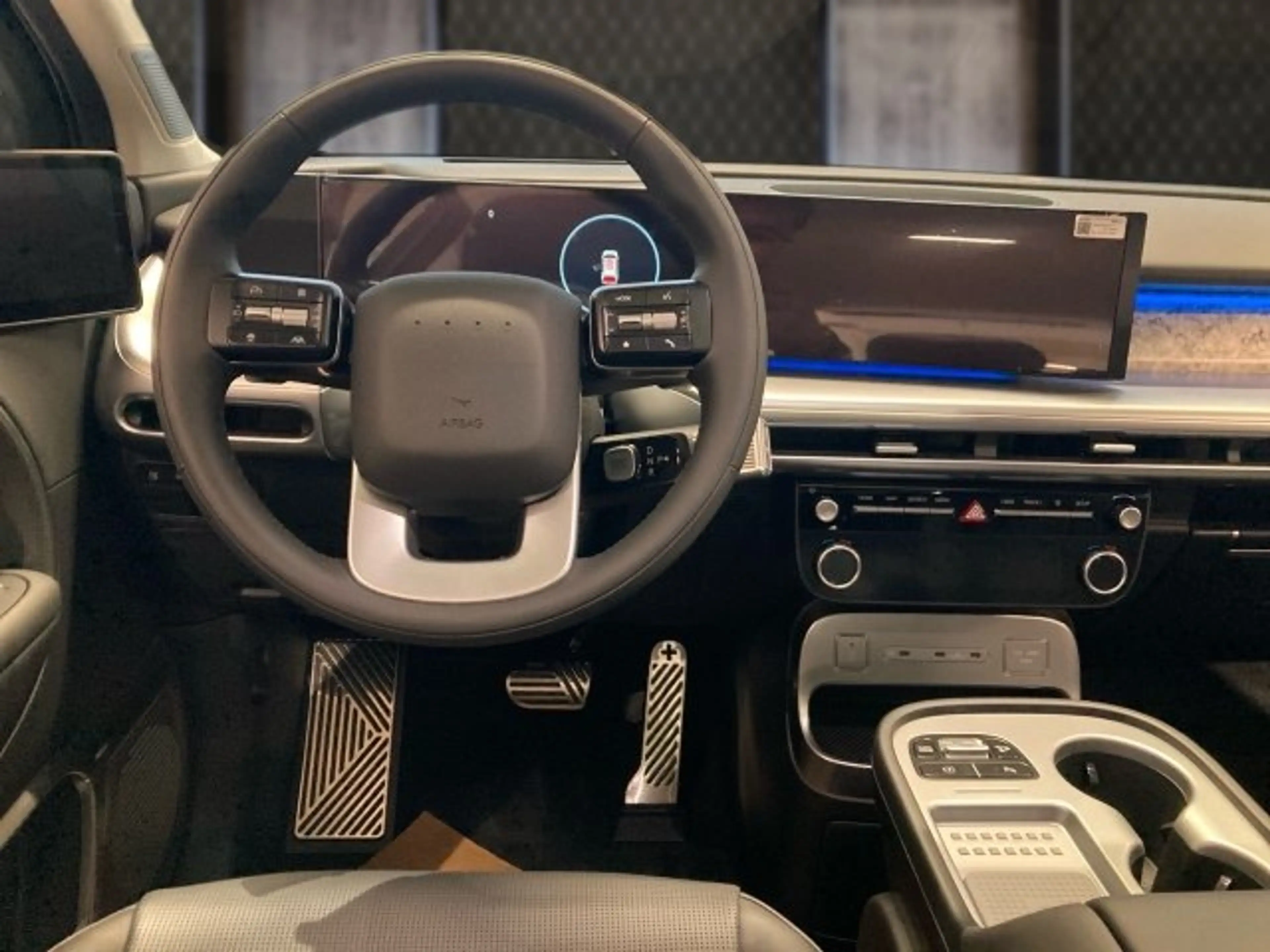 Hyundai IONIQ 9 Calligraphy 110 kWh 4WD 96c71-O1/2/3 — photo 7