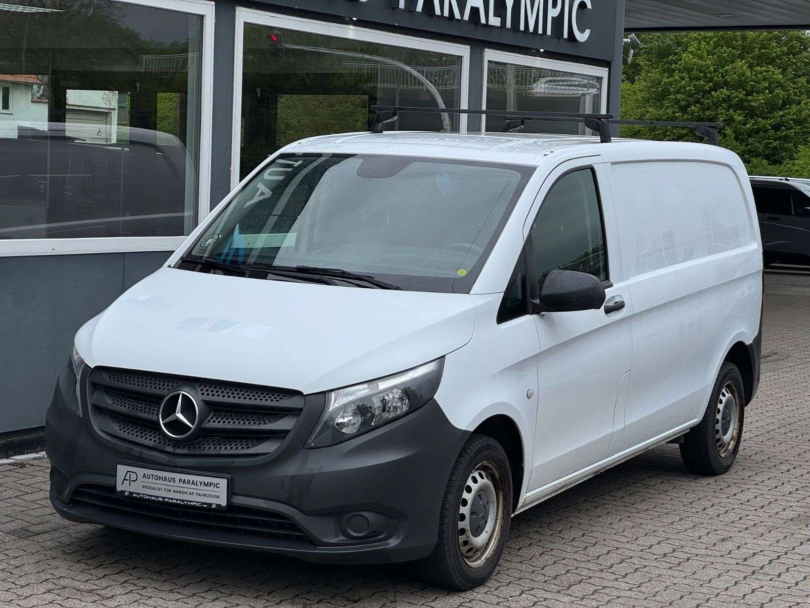 Second hand Mercedes Benz Vito 