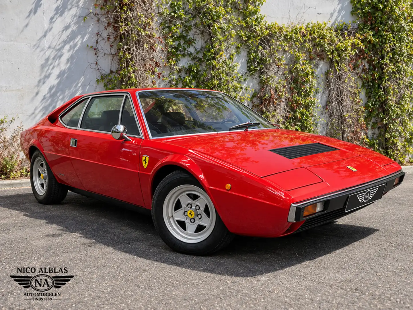 Ferrari Dino GT4 208 2+2 Coupé Rot - 1