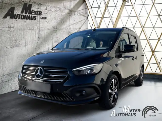 Mercedes-Benz Classe T Edition +AHZV+Einparksensoren