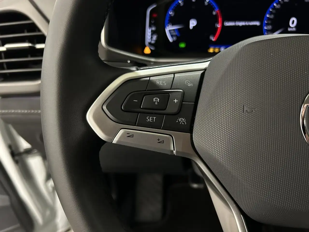 Volkswagen Taos снимка Volkswagen Taos