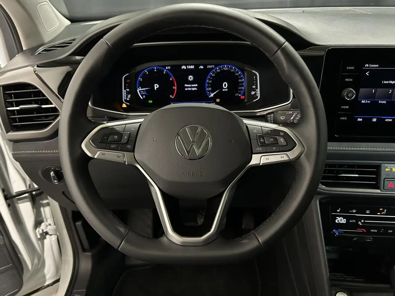 Volkswagen Taos снимка Volkswagen Taos