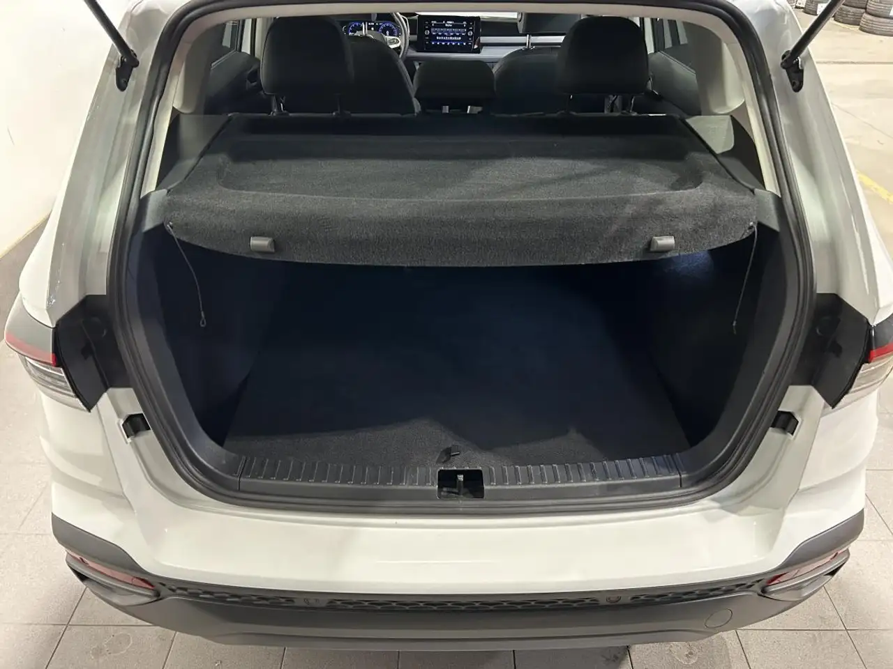 Volkswagen Taos снимка Volkswagen Taos