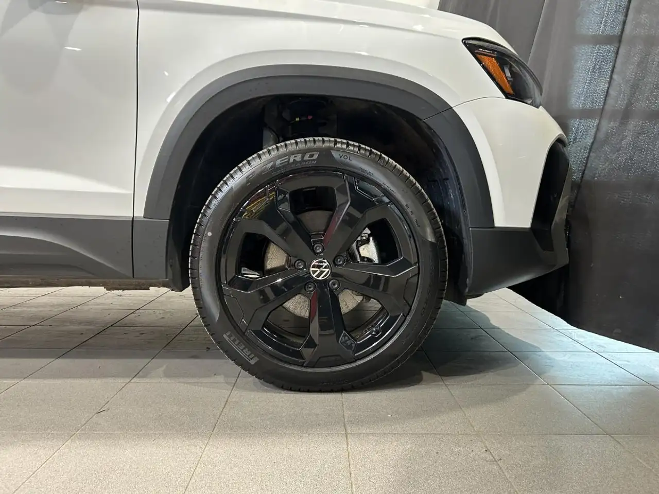Volkswagen Taos снимка Volkswagen Taos