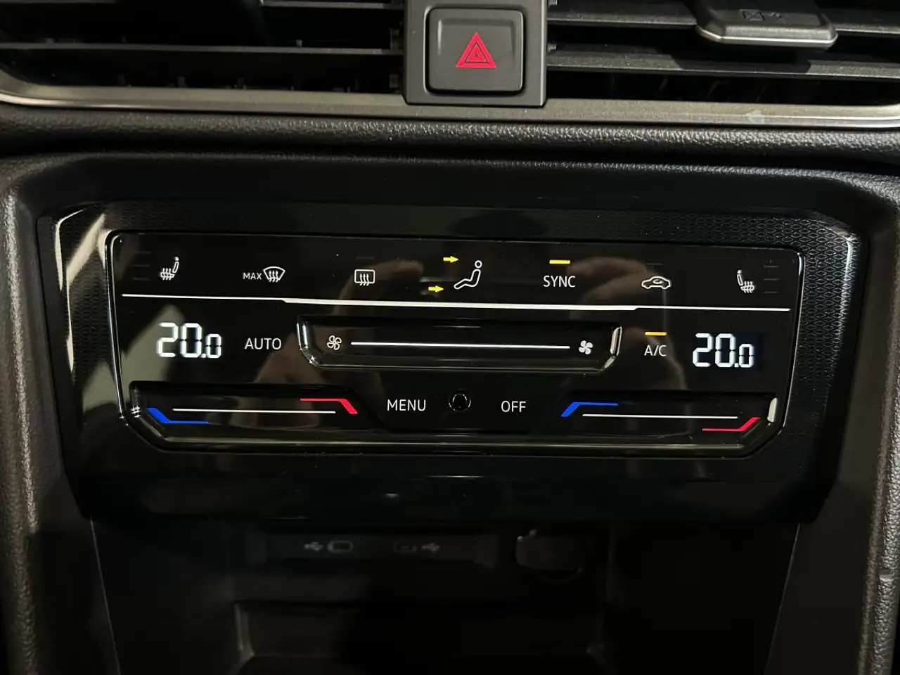 Volkswagen Taos снимка Volkswagen Taos
