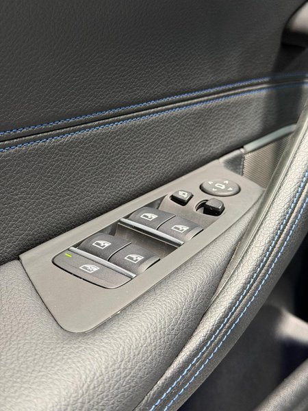 BMW 520 520 d M Sport — photo 13