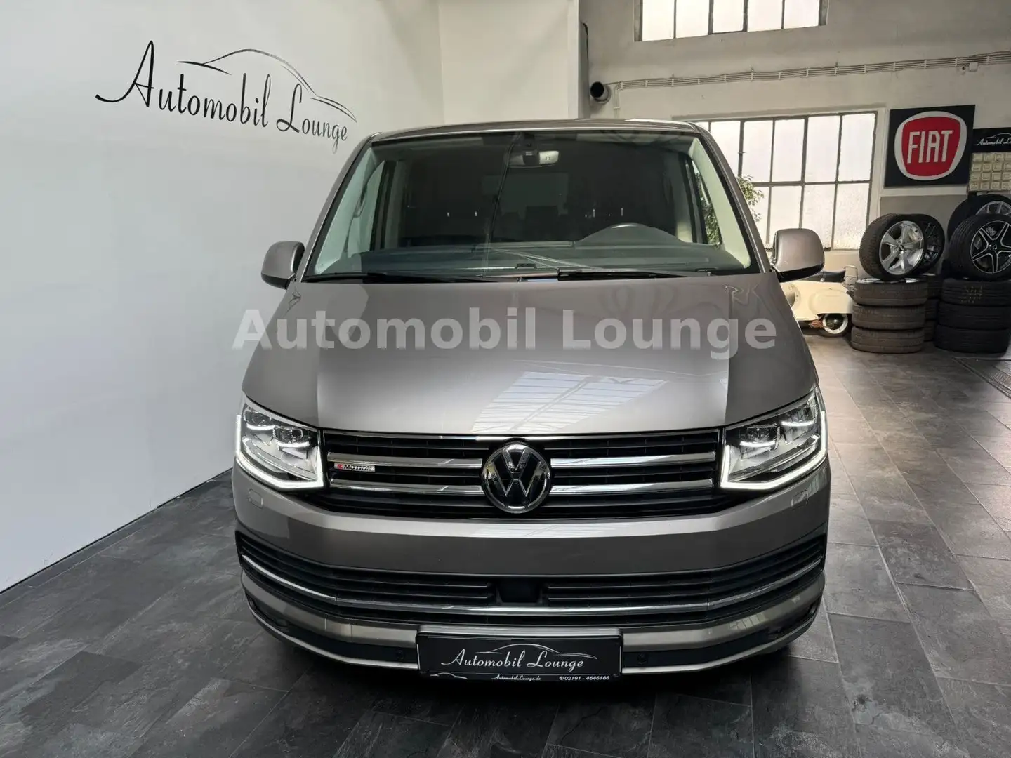Volkswagen T6 Multivan Highline 4Motion / Sthz. / AHK / Nav Beige - 2