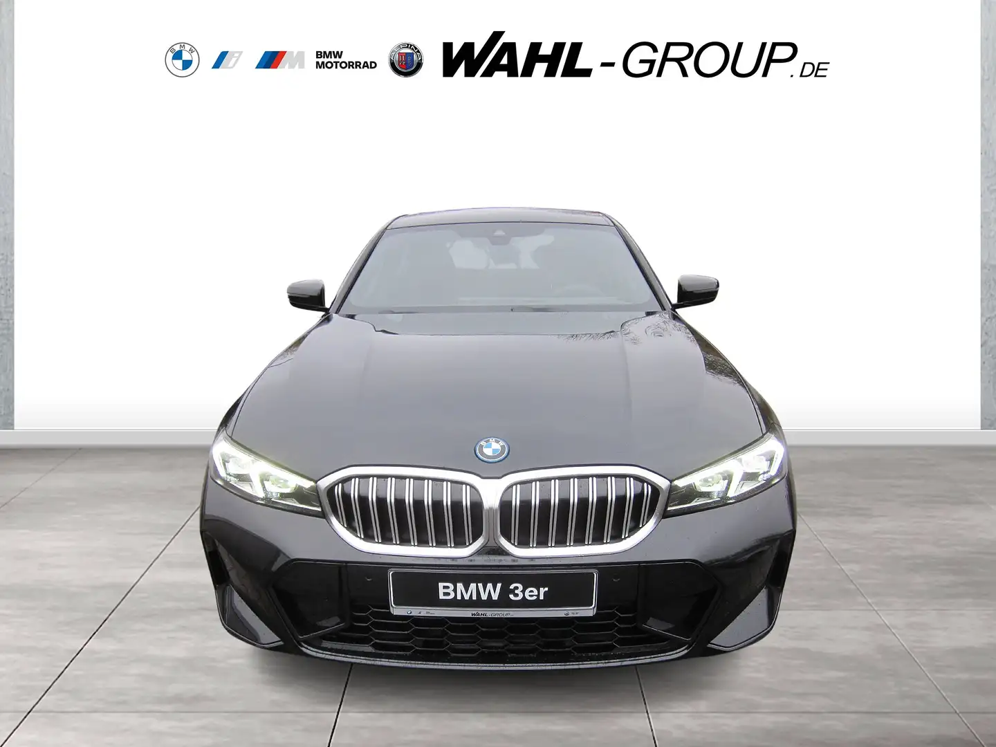BMW 330 e M Sport LED Navi Comfort Driving Schwarz - 2