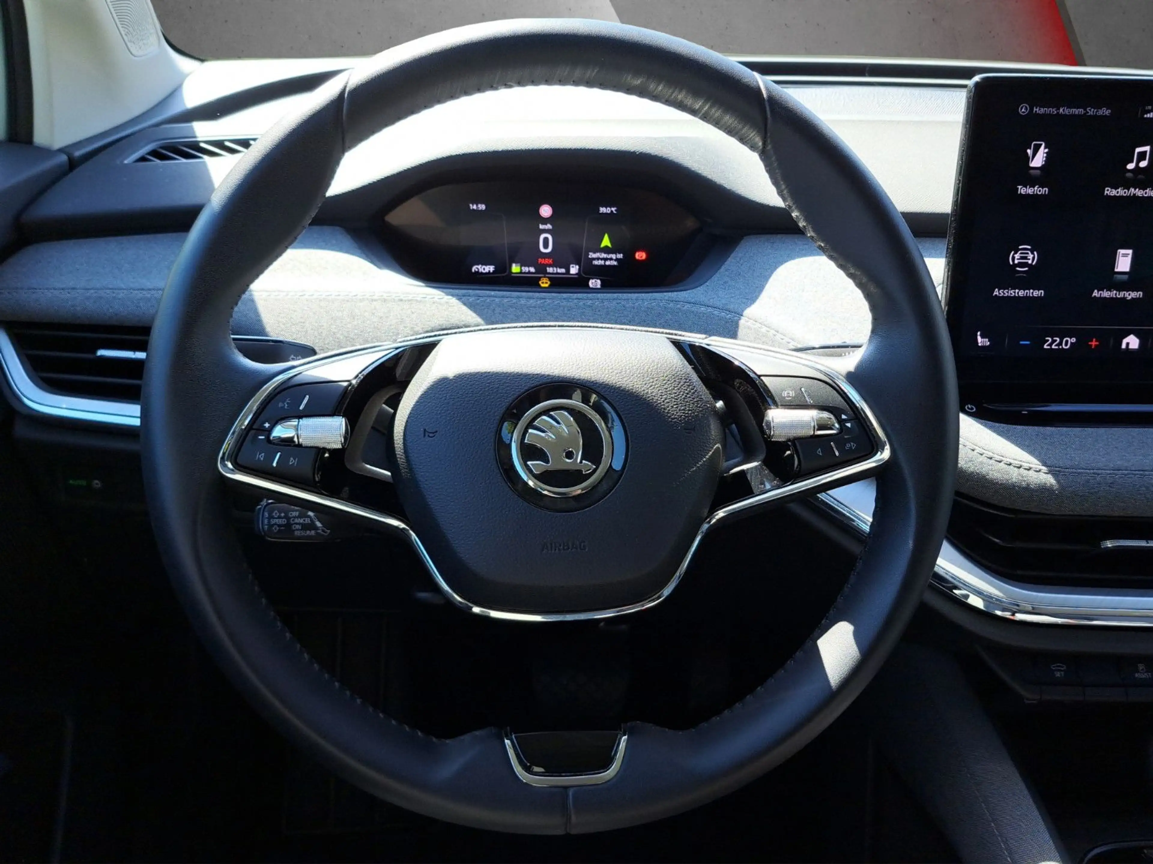 Skoda Enyaq 60 Loft Navi Klima SHZ PDC Kamera — photo 13