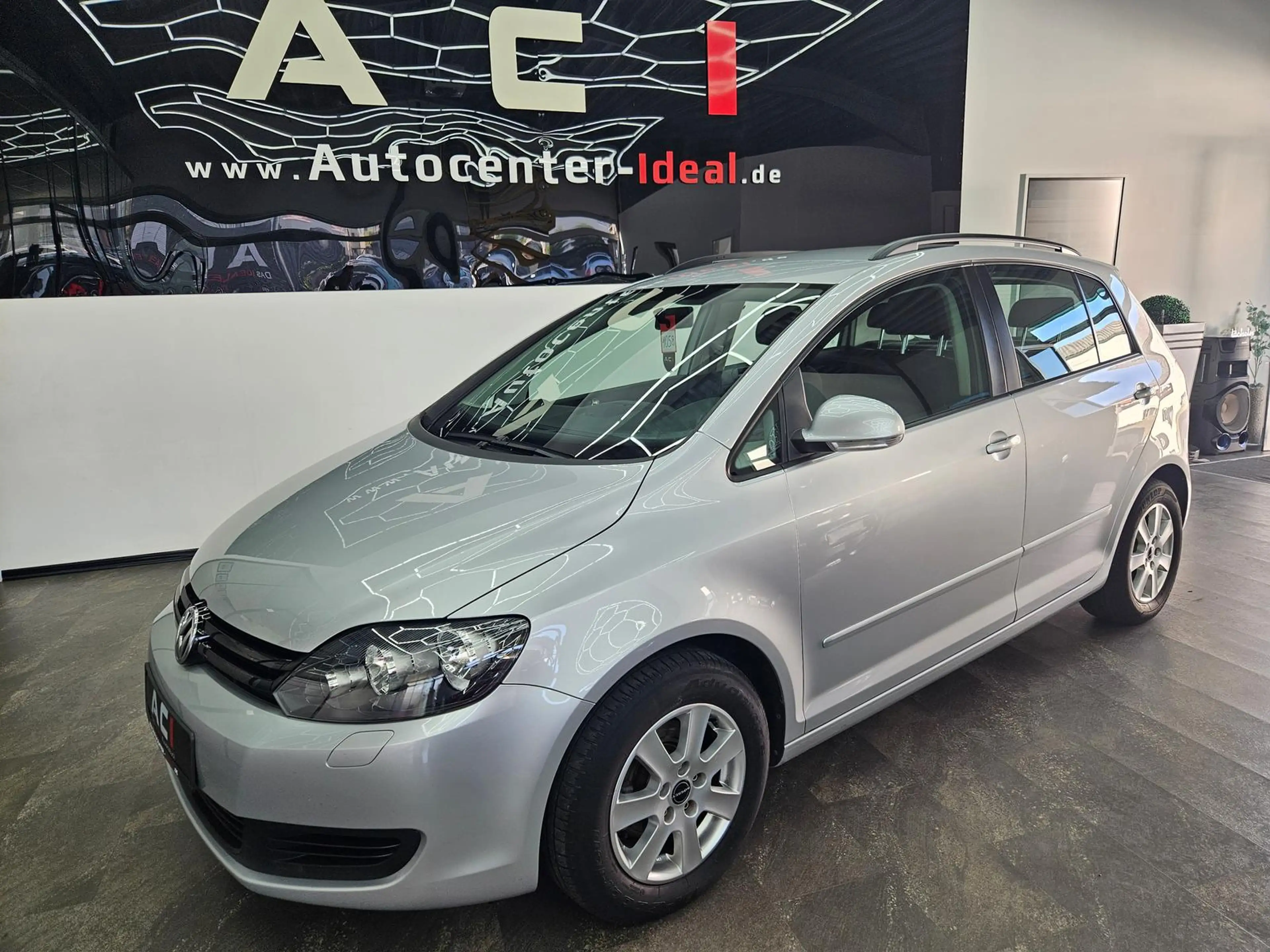 Volkswagen Golf Plus 1.2 TSI, Steuerkette erneuert, AHK, SH — photo 8