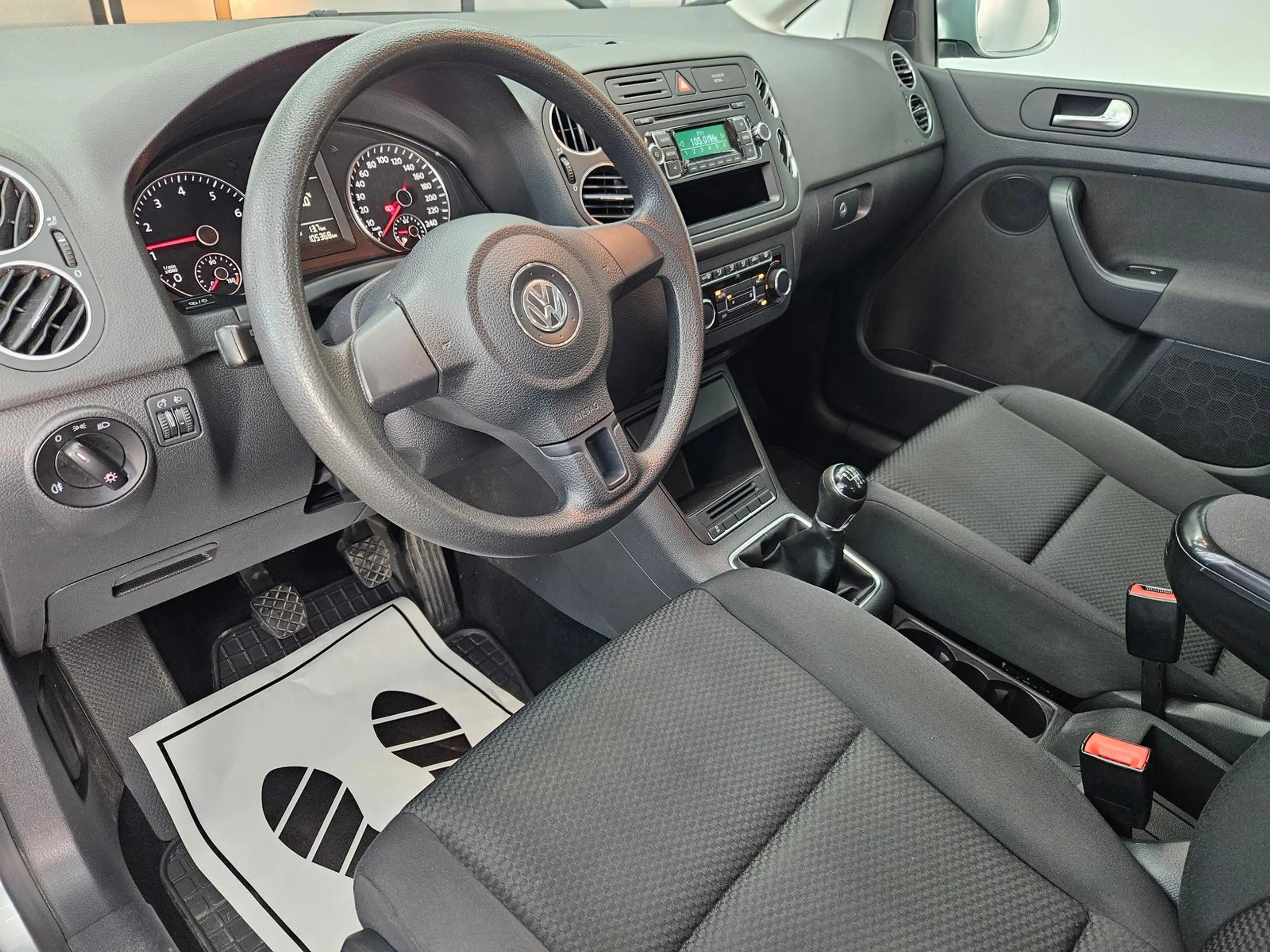 Volkswagen Golf Plus 1.2 TSI, Steuerkette erneuert, AHK, SH — photo 11