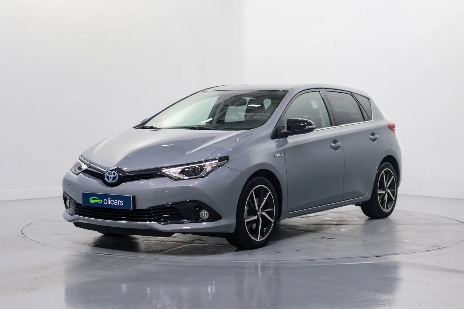 Toyota Auris hybrid 140H Feel! Plateado - 1
