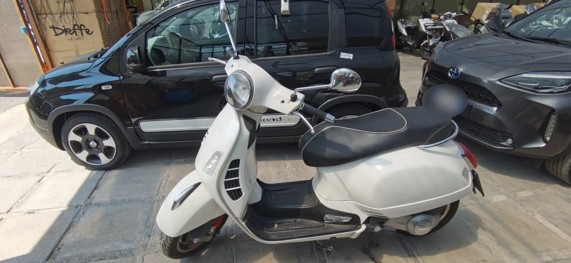 Vespa GTS 300 - 2