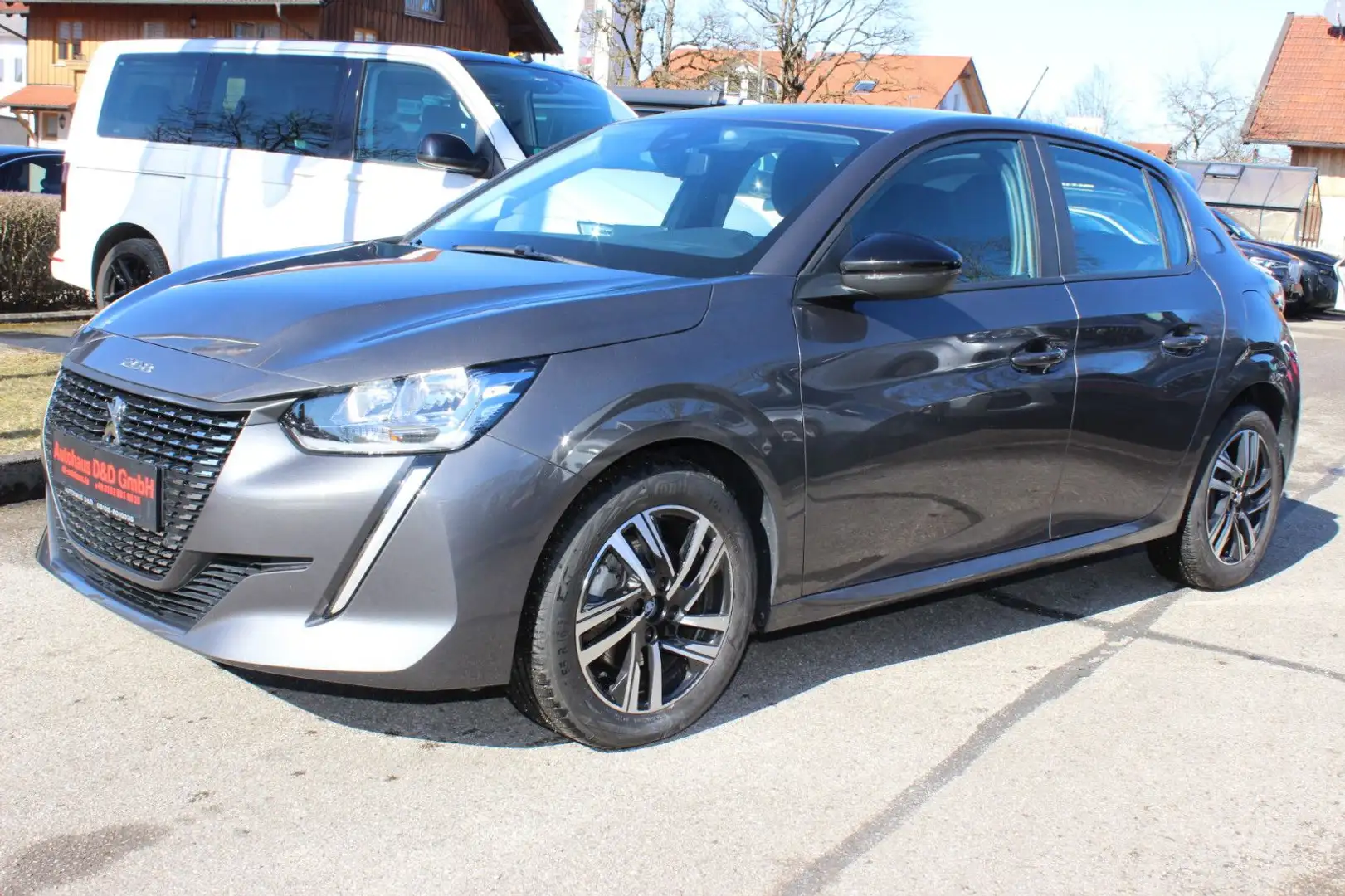 Peugeot 208 Business R 1,2 PureTech 100 Active Grau - 1