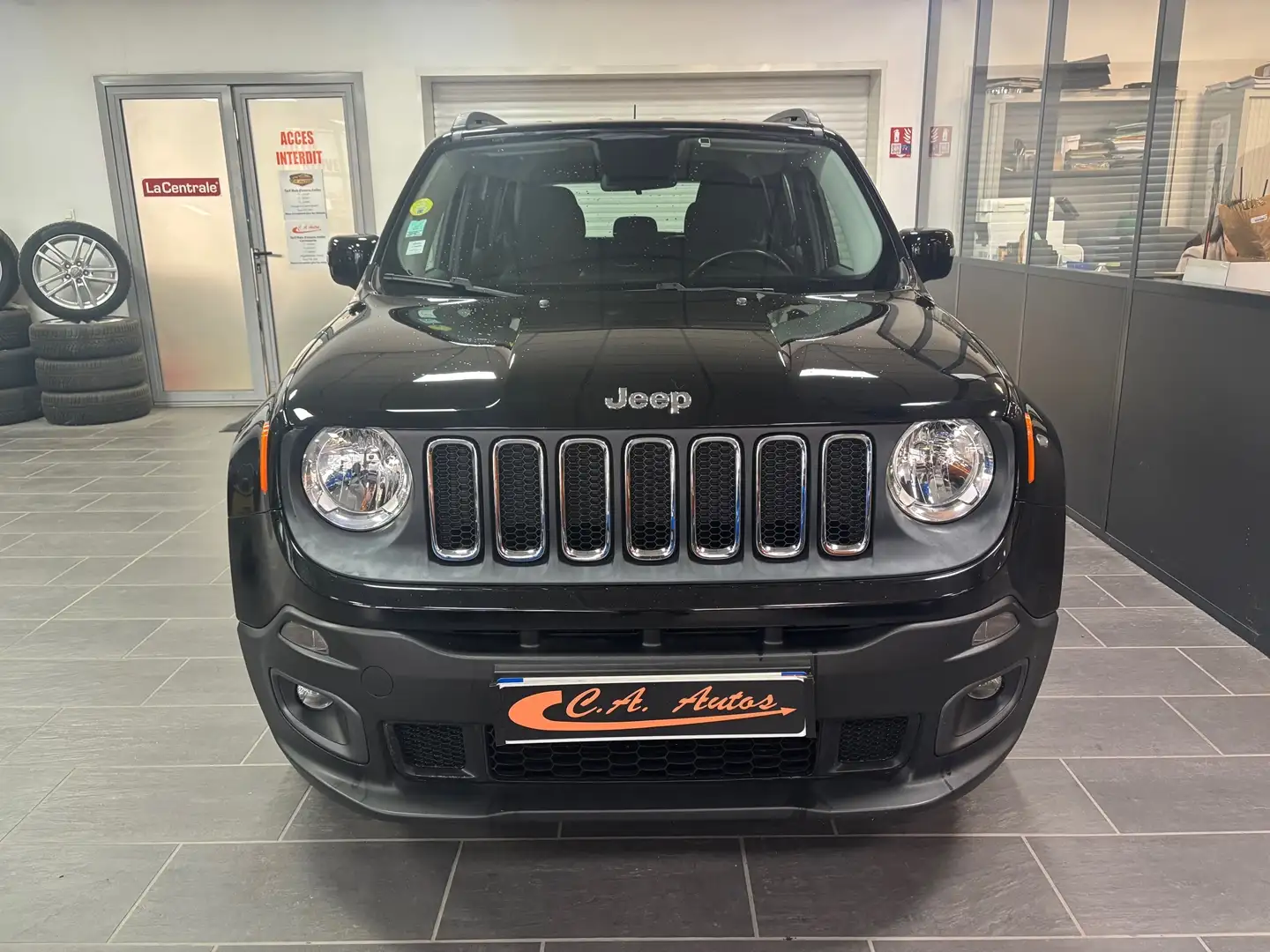 Jeep Renegade 1.6 MULTIJET S\u0026S 120CH LONGITUDE BUSINESS Noir - 2