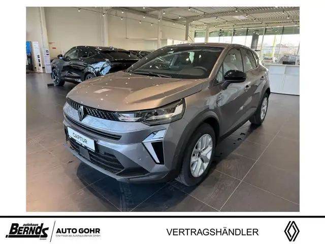 2026 Renault Captur in Grey for sale