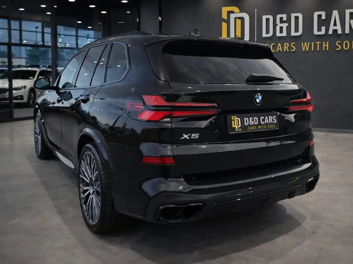 BMW X5 30 d xDrive M Sport Schwarz - 2